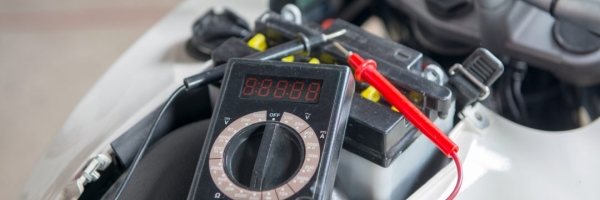 Как продлить срок работы аккумулятора для мотоцикла