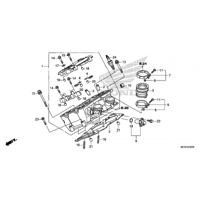 RIGHT CYLINDER HEAD