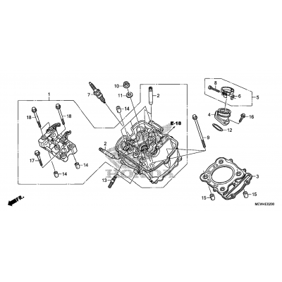 FRONT CYLINDER HEAD